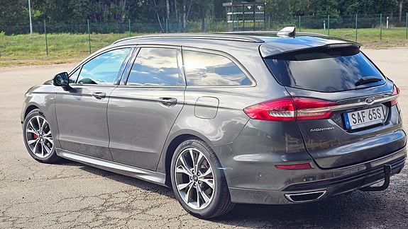 Ford Mondeo 6 of 10