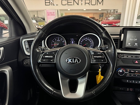 Kia Ceed 8 of 24