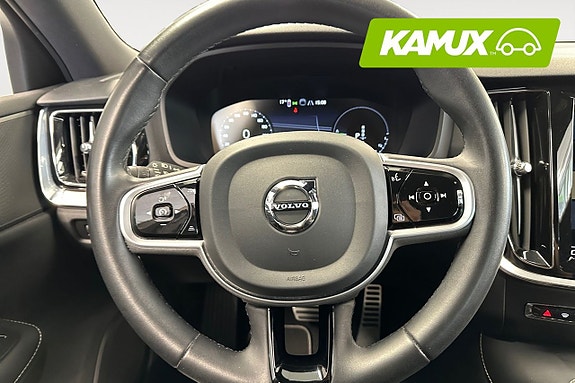 Volvo V60 14 of 26