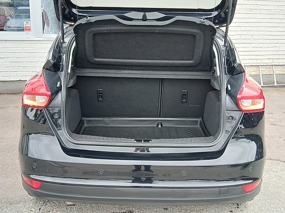 Ford Focus 7 of 24
