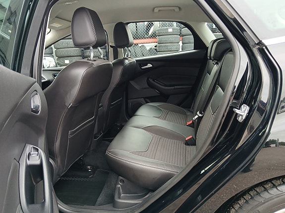 Ford Focus 15 of 24