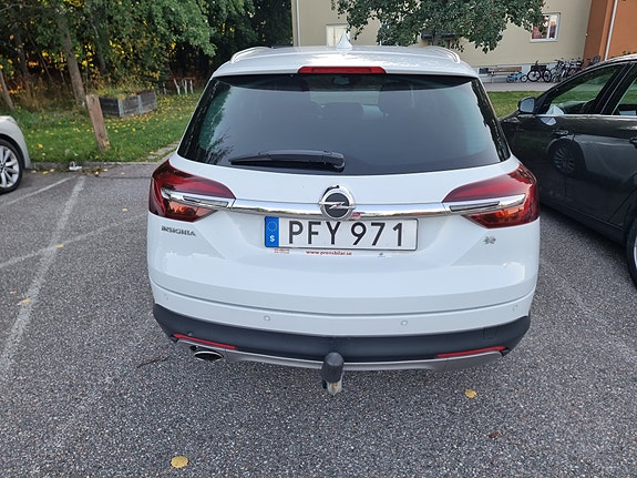 Opel Insignia Country Tourer 5 of 17
