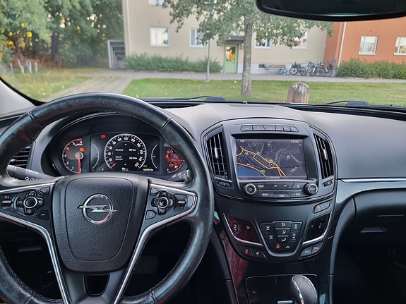 Opel Insignia Country Tourer 10 of 17