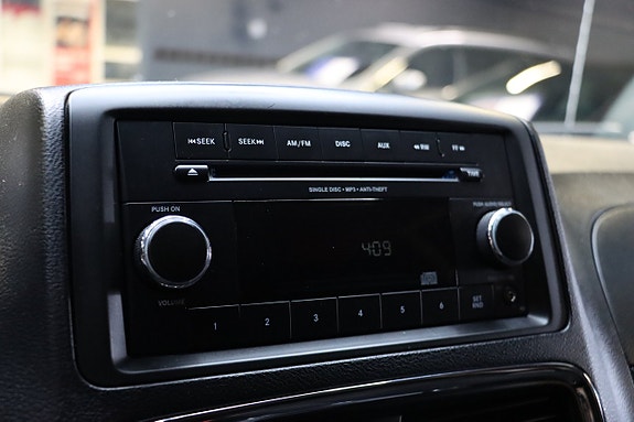 Dodge Grand Caravan 18 of 20