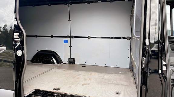 Mercedes-Benz Sprinter 319 5 of 9