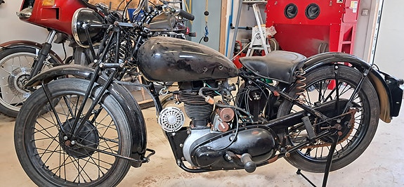 Triumph 3HW 4 of 8