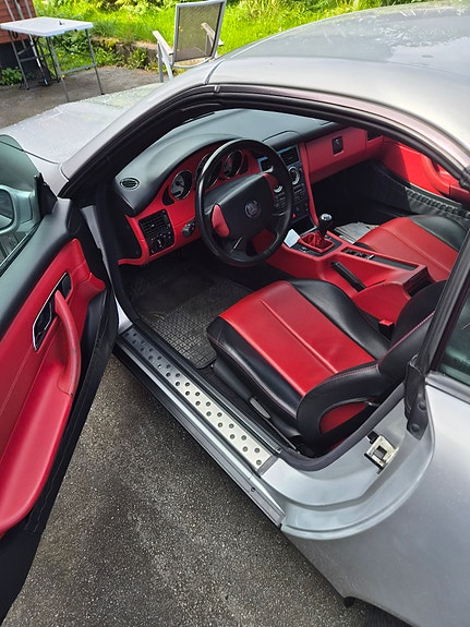 Mercedes-Benz SLK230 5 of 5