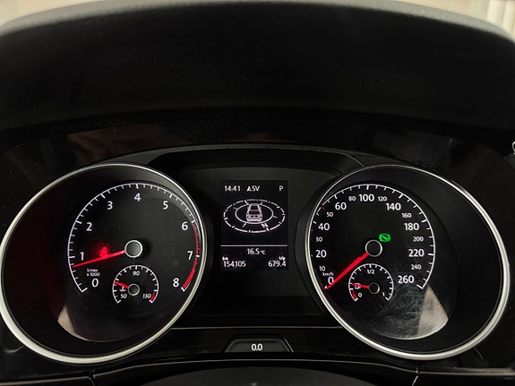Volkswagen Touran 12 of 22