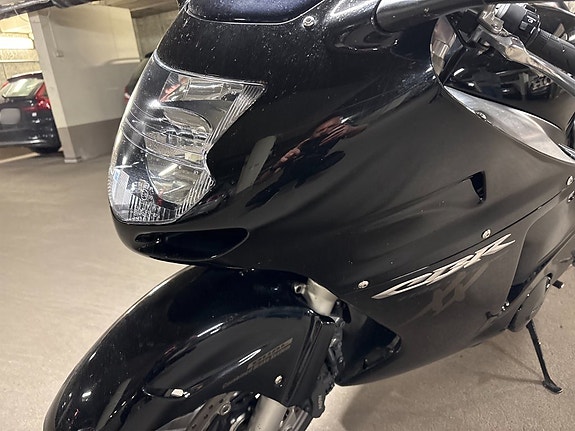 Honda Powersports CBR1100XX 1.1 10 of 14