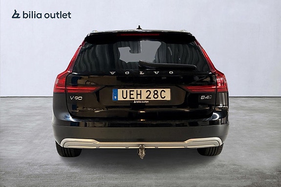 Volvo V90 Cross Country 7 of 28