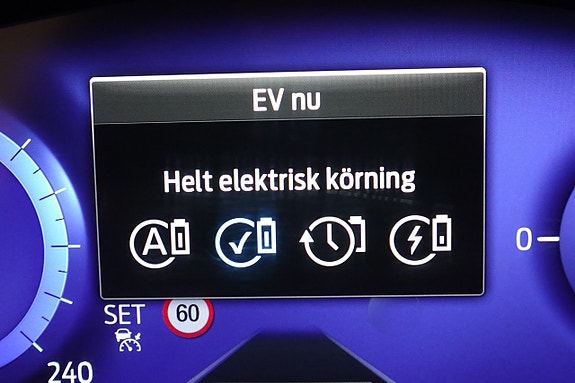 Ford Kuga 17 of 30