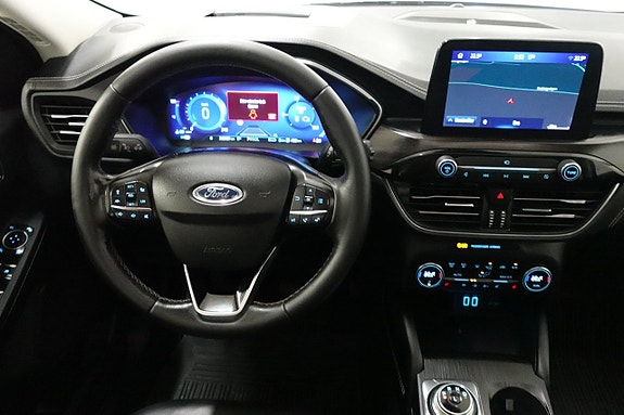 Ford Kuga 7 of 30