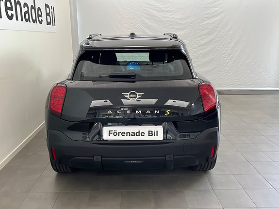 MINI Aceman SE 12 of 13