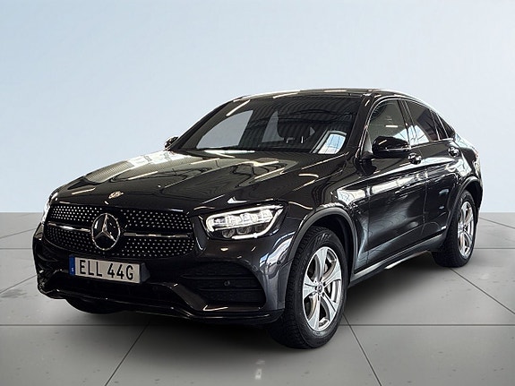 Mercedes-Benz GLC300 e 16 of 27