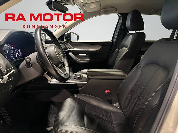 Mazda CX-60 10 of 23