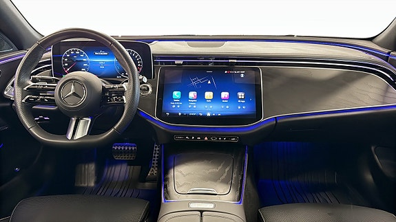 Mercedes-Benz E400 e 4 of 26