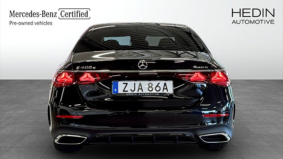 Mercedes-Benz E400 e 7 of 26
