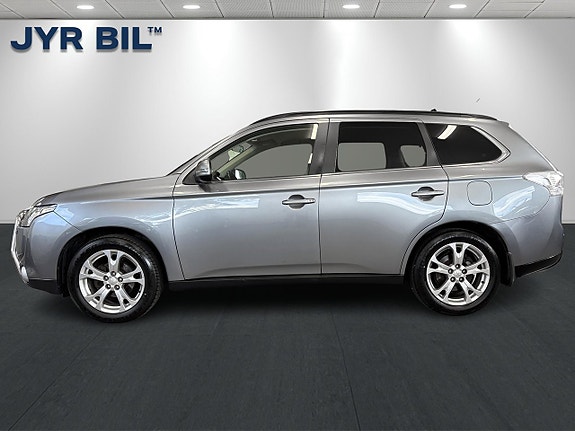 Mitsubishi Outlander 6 of 23