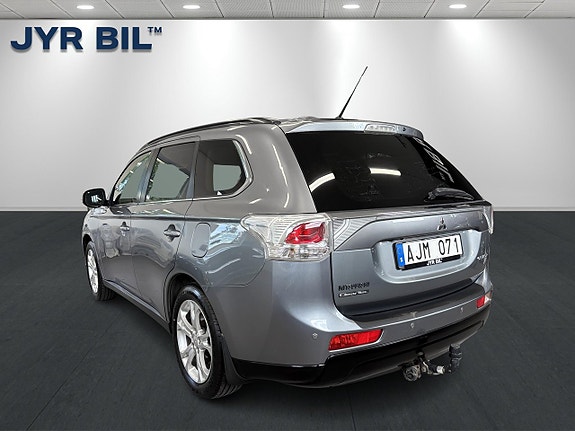Mitsubishi Outlander 5 of 23