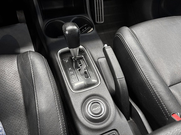 Mitsubishi Outlander 16 of 23