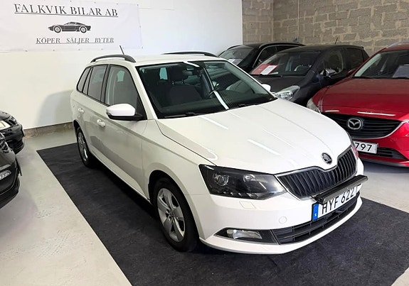 Skoda Fabia 2 of 25