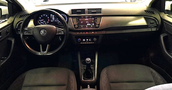 Skoda Fabia 13 of 25