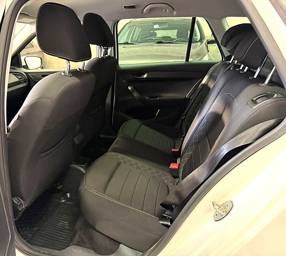 Skoda Fabia 16 of 25
