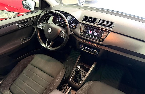 Skoda Fabia 15 of 25