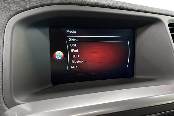 Volvo V60 Cross Country 27 of 30