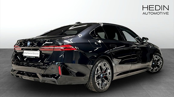 BMW 550e 2 of 10