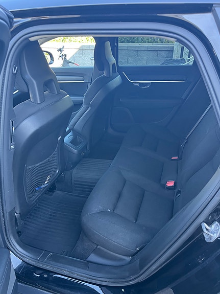 Volvo V90 Cross Country 6 of 9