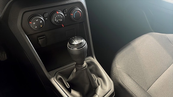 Dacia Sandero 19 of 19