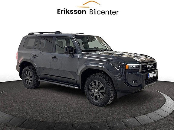 Toyota Land Cruiser 2 of 26