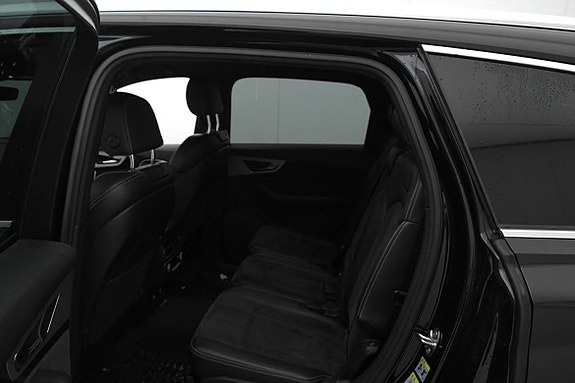 Audi Q7 21 of 26