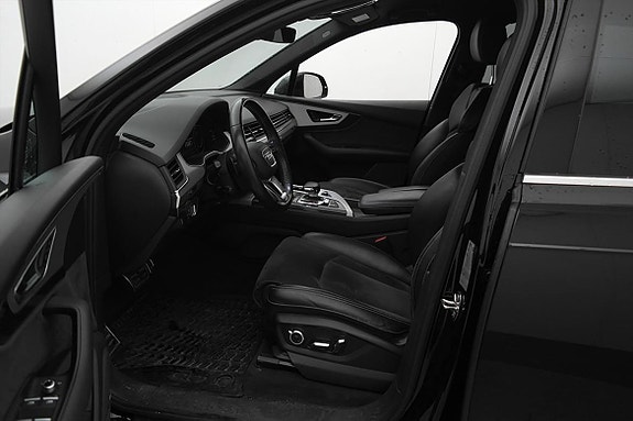 Audi Q7 22 of 26