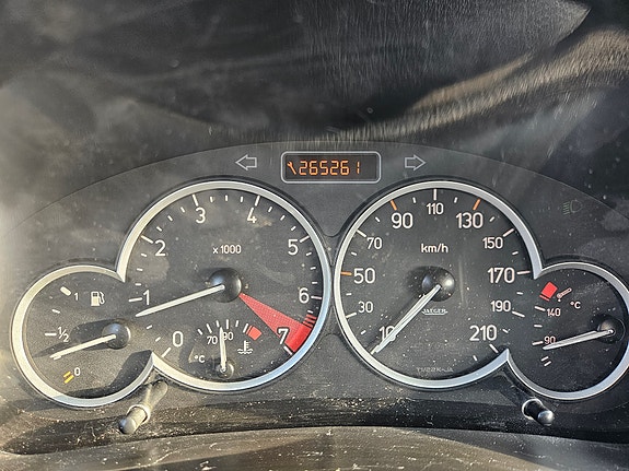 Peugeot 206 CC 9 of 13