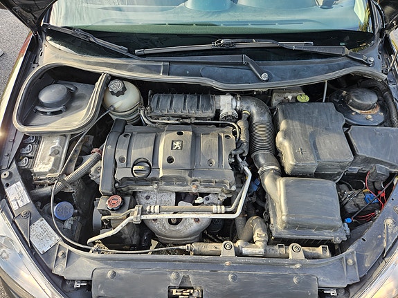 Peugeot 206 CC 8 of 13