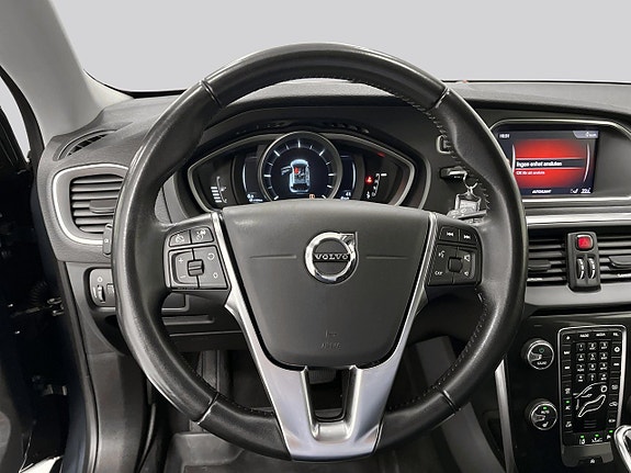 Volvo V40 Cross Country 19 of 20