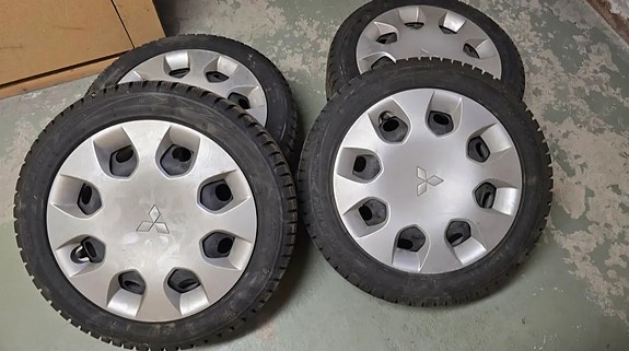 Mitsubishi Colt 4 of 4