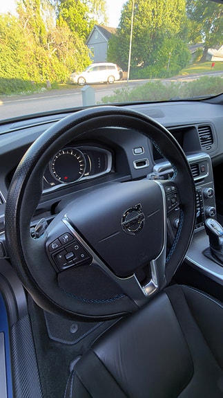 Volvo V60 4 of 30