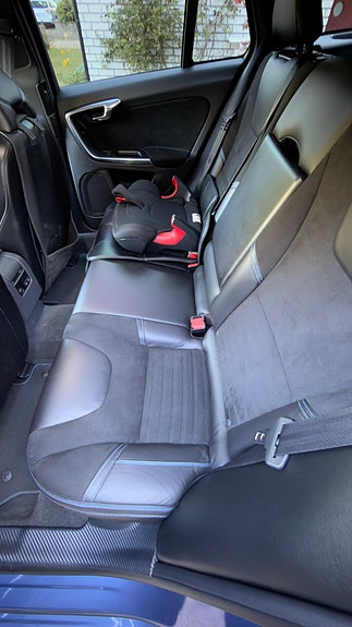 Volvo V60 26 of 30