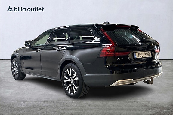 Volvo V90 Cross Country 6 of 28