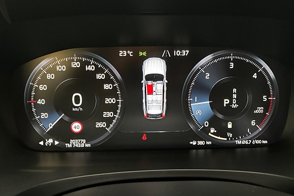 Volvo V90 Cross Country 17 of 28