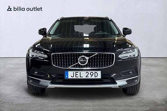 Volvo V90 Cross Country 3 of 28