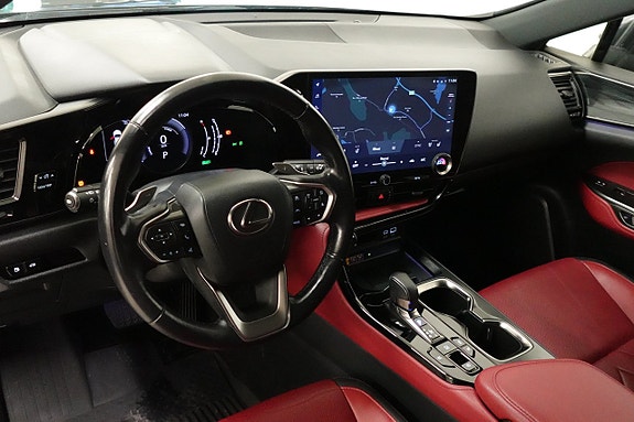 Lexus NX350h 6 of 25