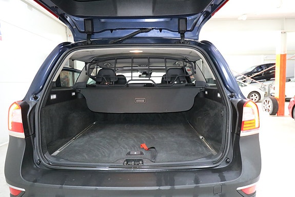 Volvo XC70 19 of 19