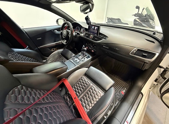 Audi RS7 11 of 18