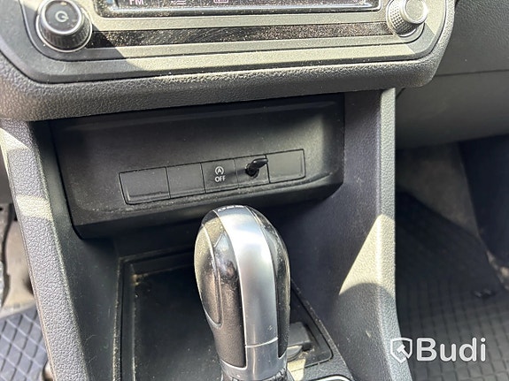 Volkswagen Caddy 12 of 27