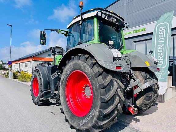 Fendt 828 S4 Profi Plus 2 of 14