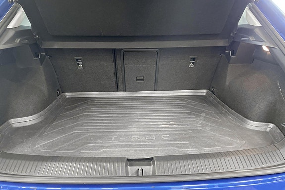 Volkswagen T-Roc 14 of 14